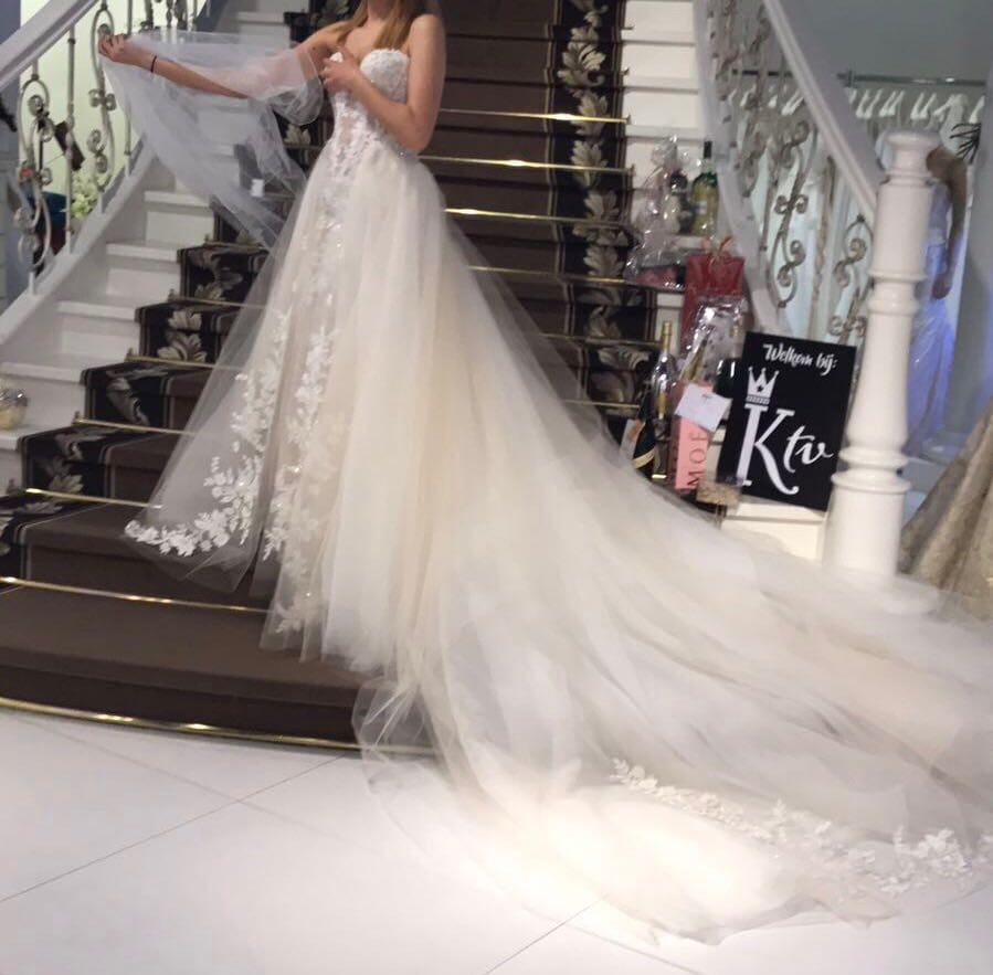 Edles Brautkleid Pronovias White Regular Long Strapless Neu (unverändert) Natural Size 38