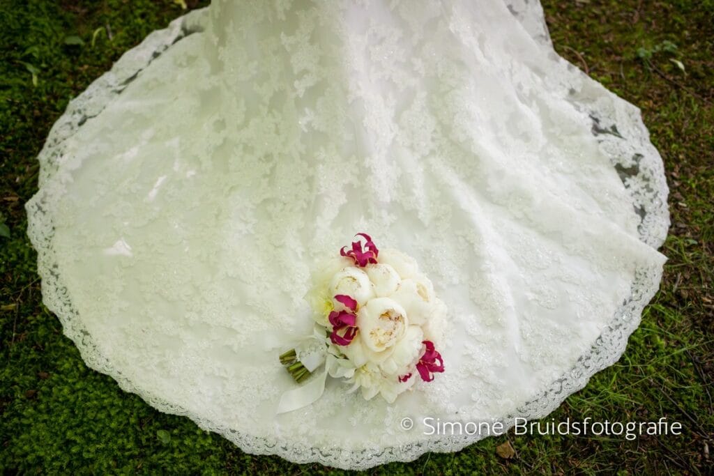 Erstaunliches Brautkleid Vindress Weiß Regular Long Strapless Neu (unverändert) Natural Unbekannte Größe