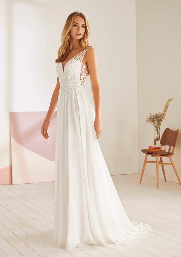 Schönes Kleid Opium Weiß Regular Long V-Ausschnitt Neu (unverändert) Chiffon Größe 38