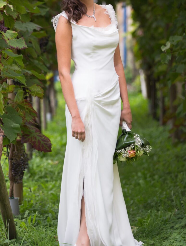 Edles Brautkleid Vindress Elfenbein Regular Long V-Ausschnitt Neu (unverändert) Chiffon Unbekannte Größe